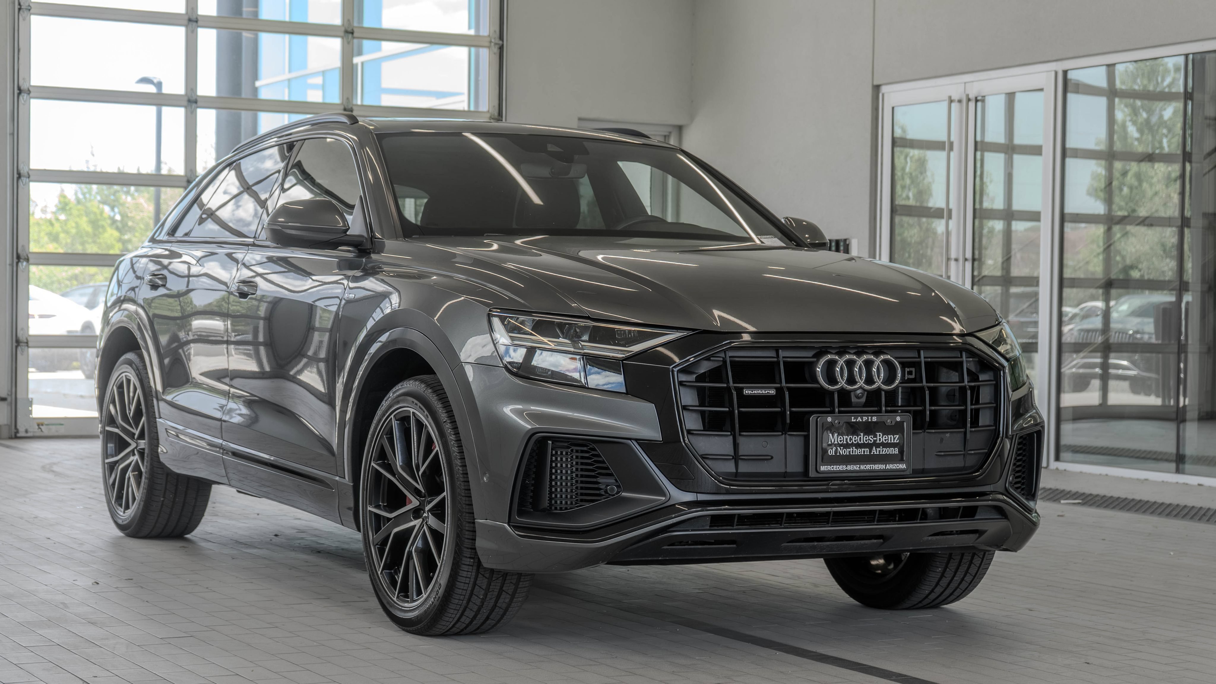 Used 2020 Audi Q8 Premium Plus AWD/4WD image 21