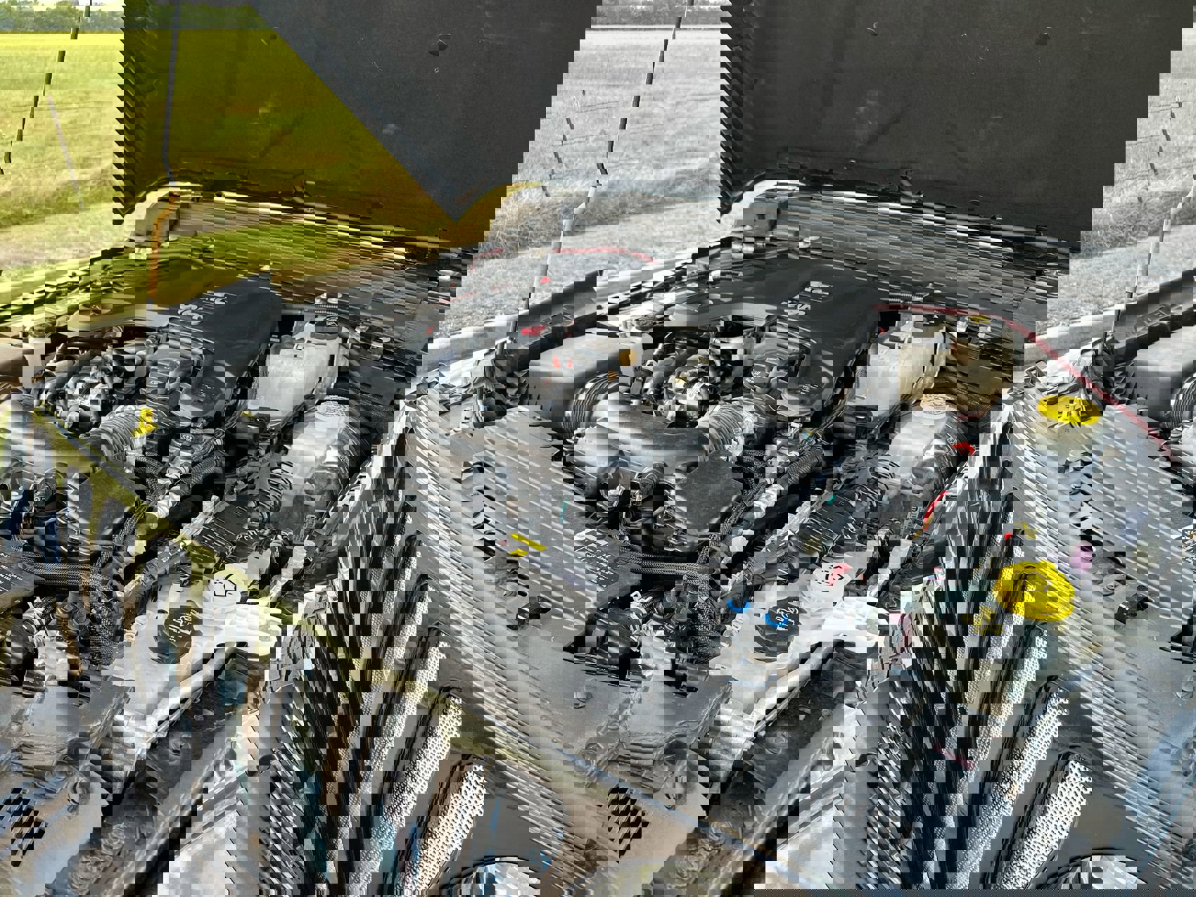 Used 2020 Jeep Wrangler Unlimited Sahara image 26