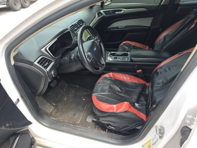 Used 2019 Ford Fusion SE w/ Equipment Group 151A FWD image 10
