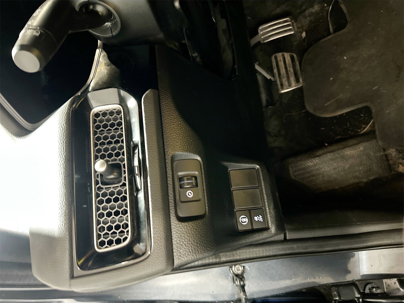 Used 2024 Honda Civic Sport image 10