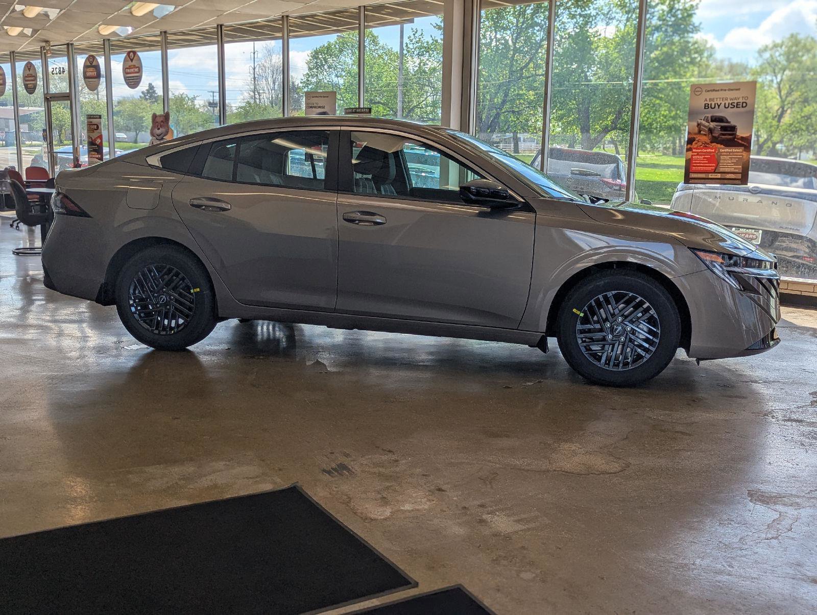 New 2026 Nissan Sentra SV FWD image 9