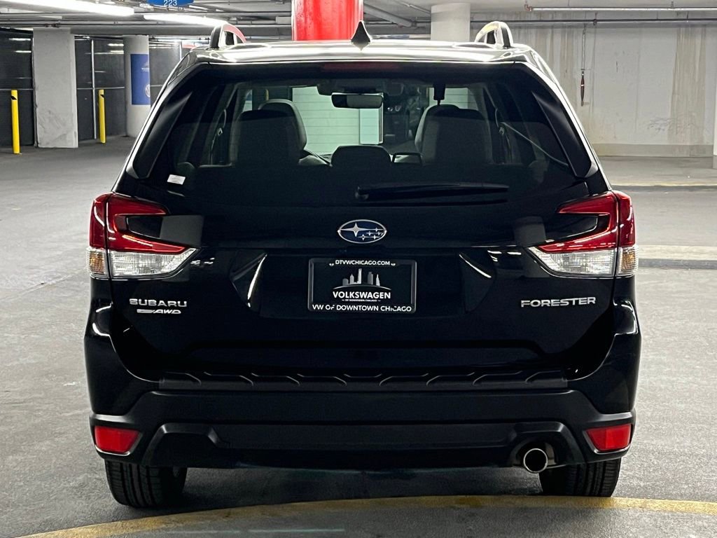 Used 2020 Subaru Forester Limited image 33