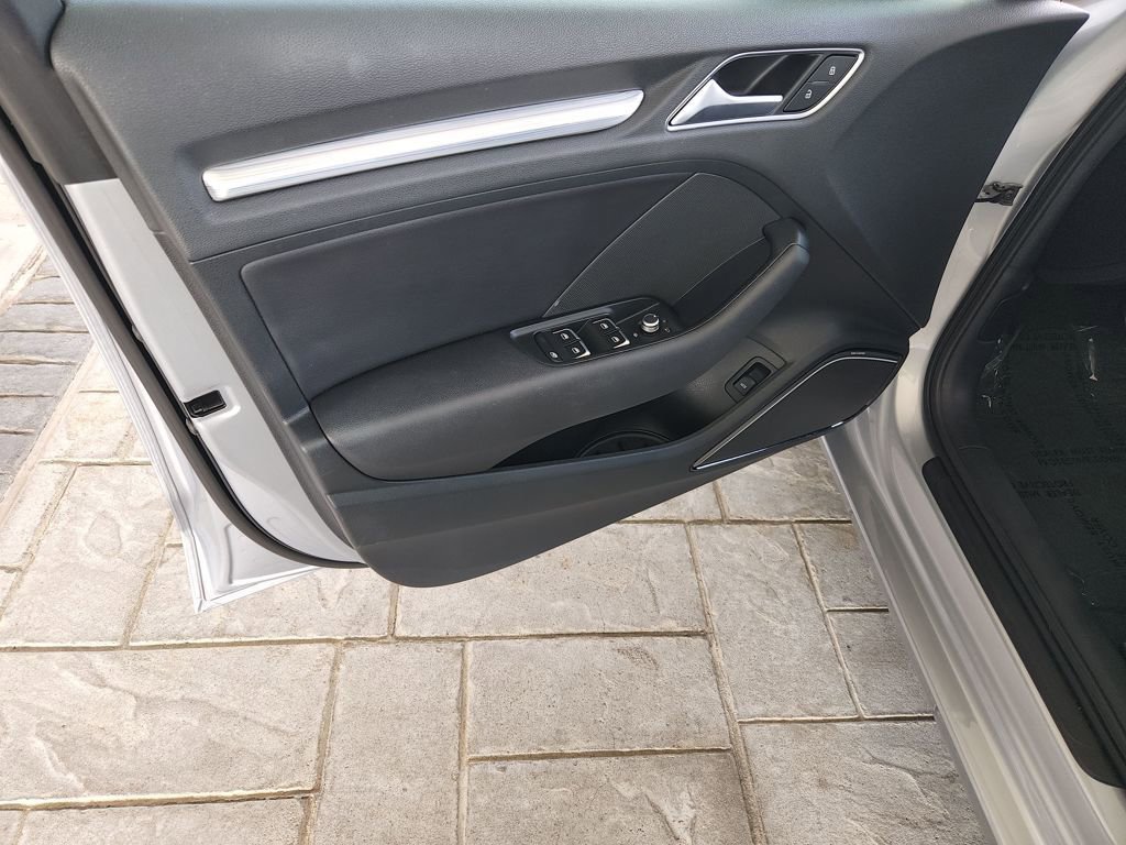 Used 2015 Audi A3 2.0T Premium Plus image 29