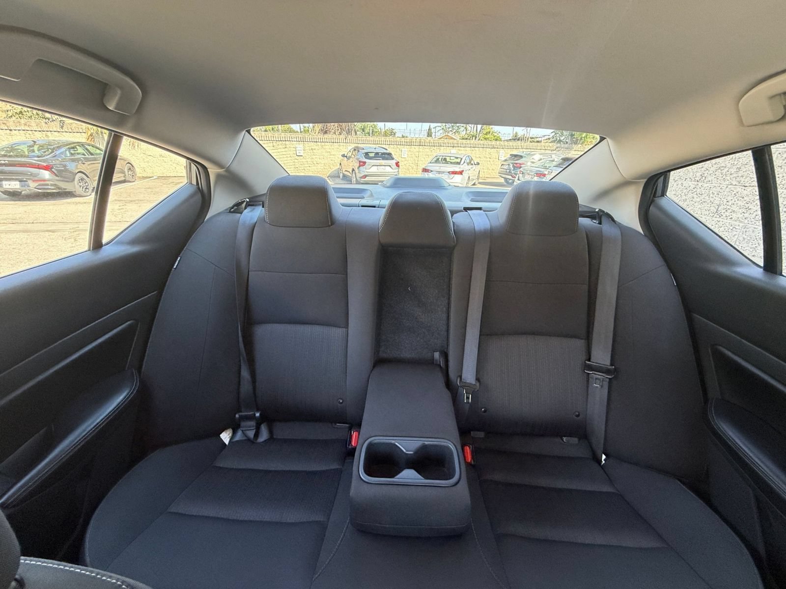 Used 2025 Nissan Altima 2.5 SV FWD image 37