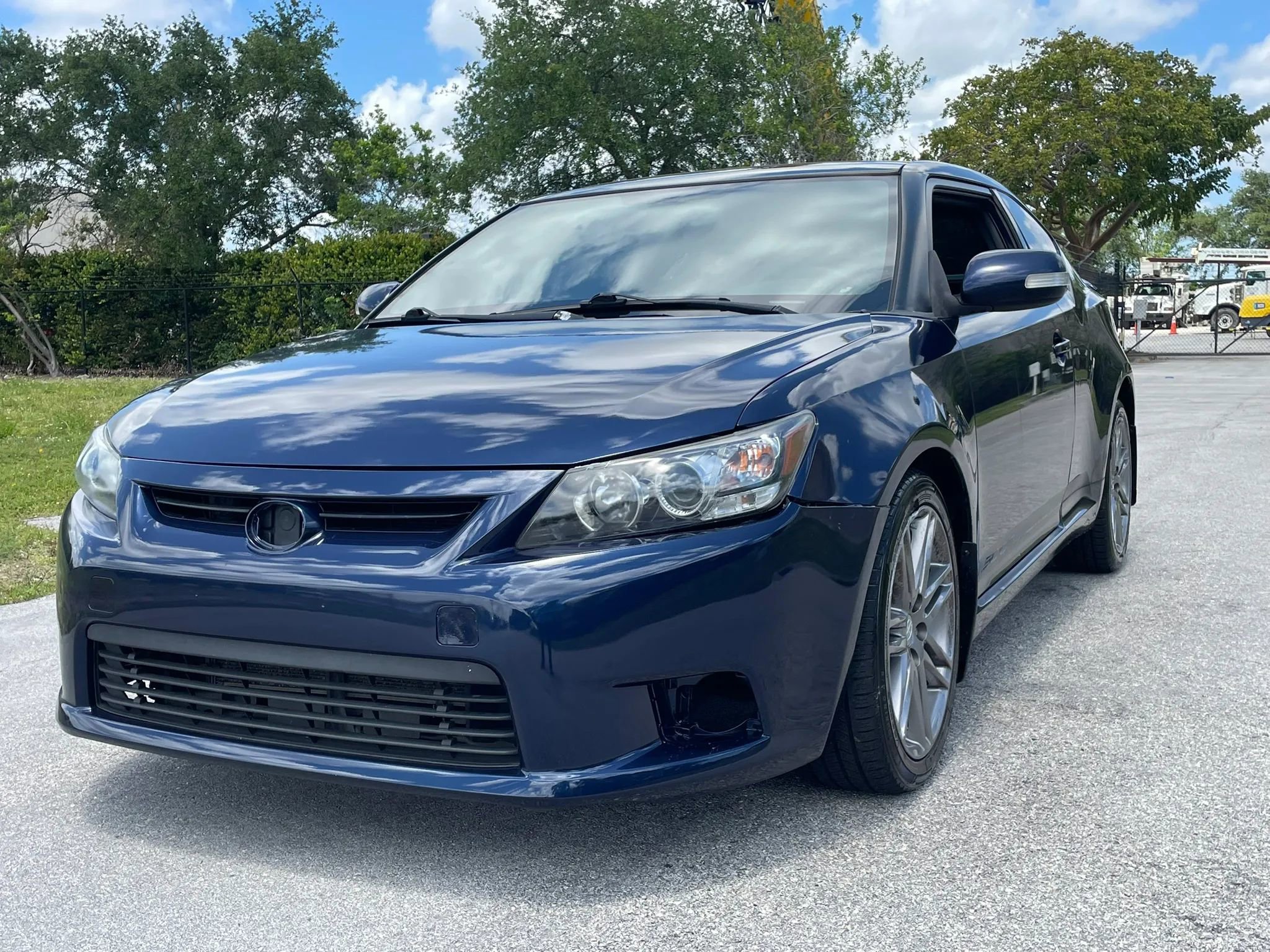 Used 2012 Scion tC FWD image 5