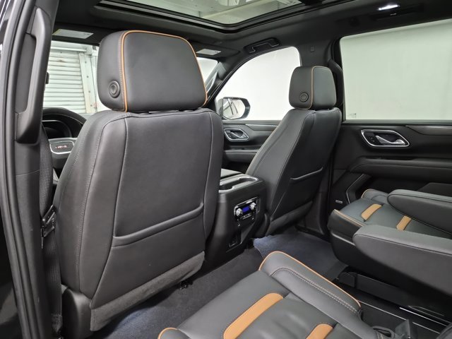 Used 2023 GMC Yukon AT4 w/ AT4 Premium Plus Package image 16