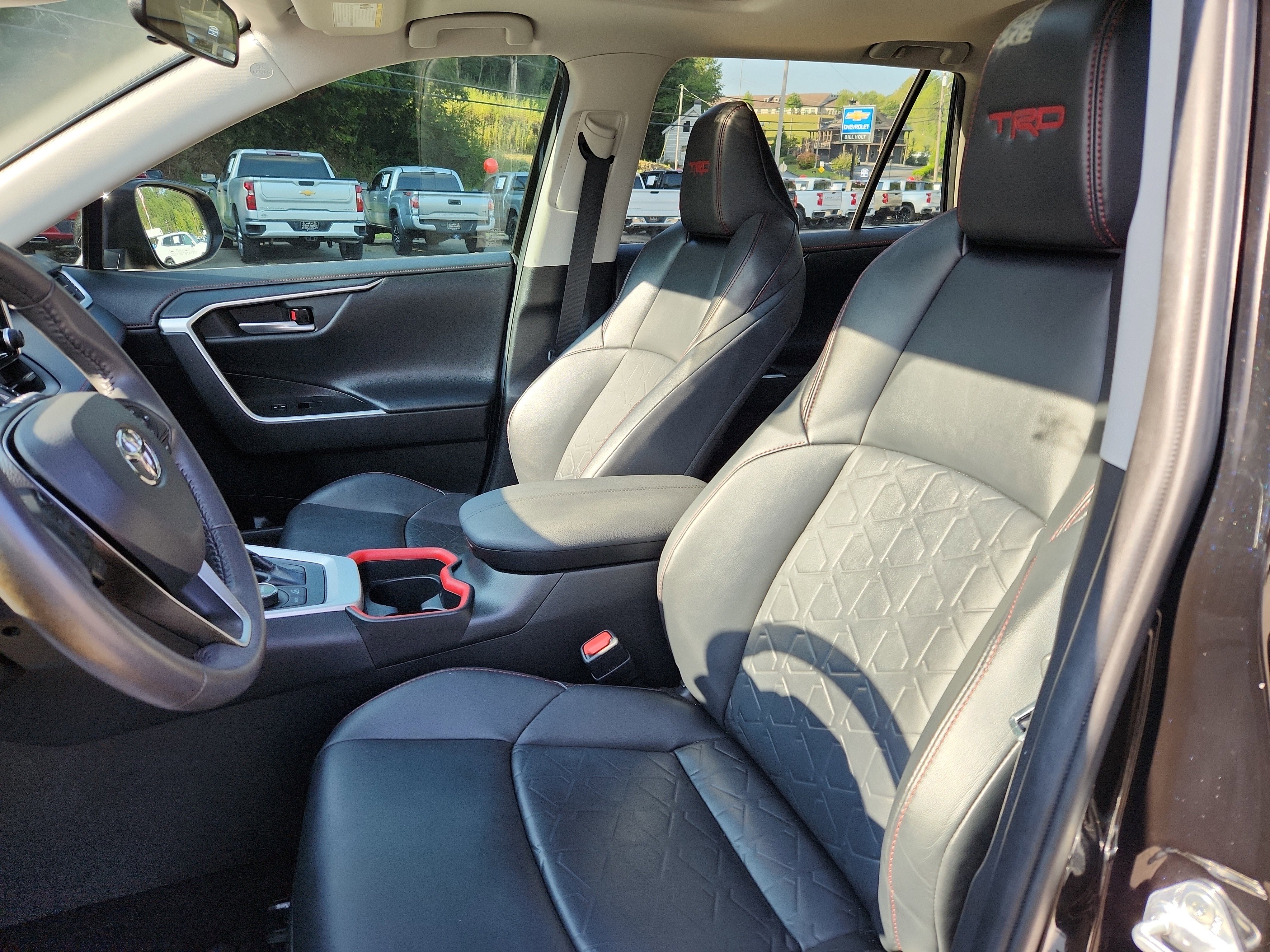 Used 2021 Toyota RAV4 TRD Off-Road image 23