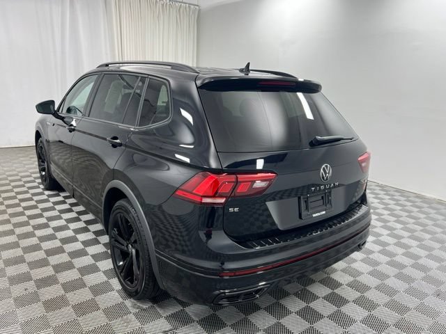 Used 2024 Volkswagen Tiguan SE R-Line AWD/4WD image 6