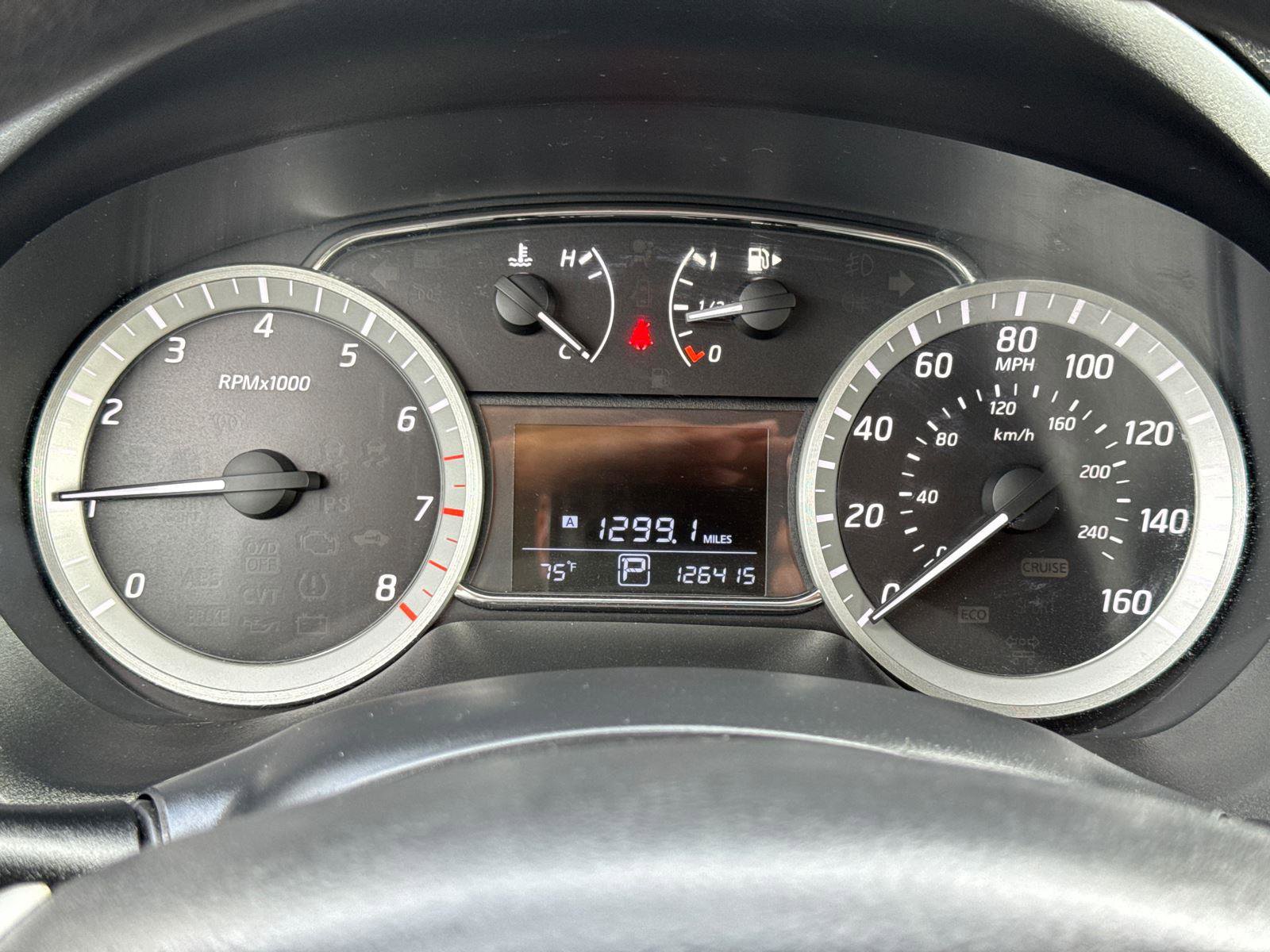 Used 2014 Nissan Sentra SV image 32