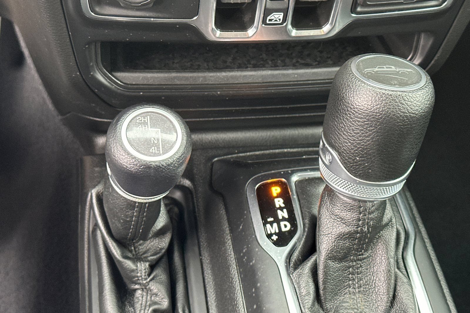 Used 2022 Jeep Gladiator Sport AWD/4WD image 24