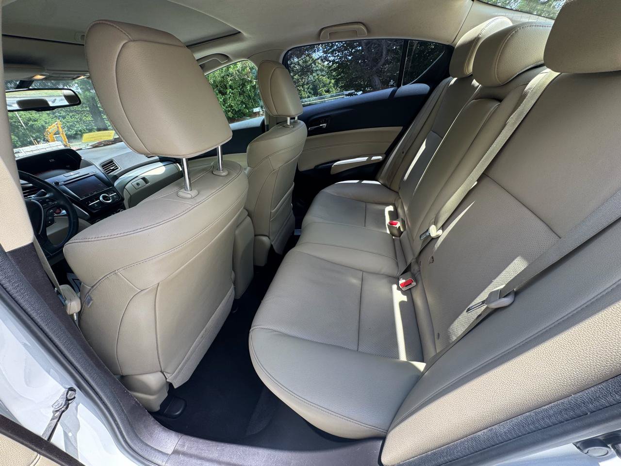 Used 2016 Acura ILX FWD image 10