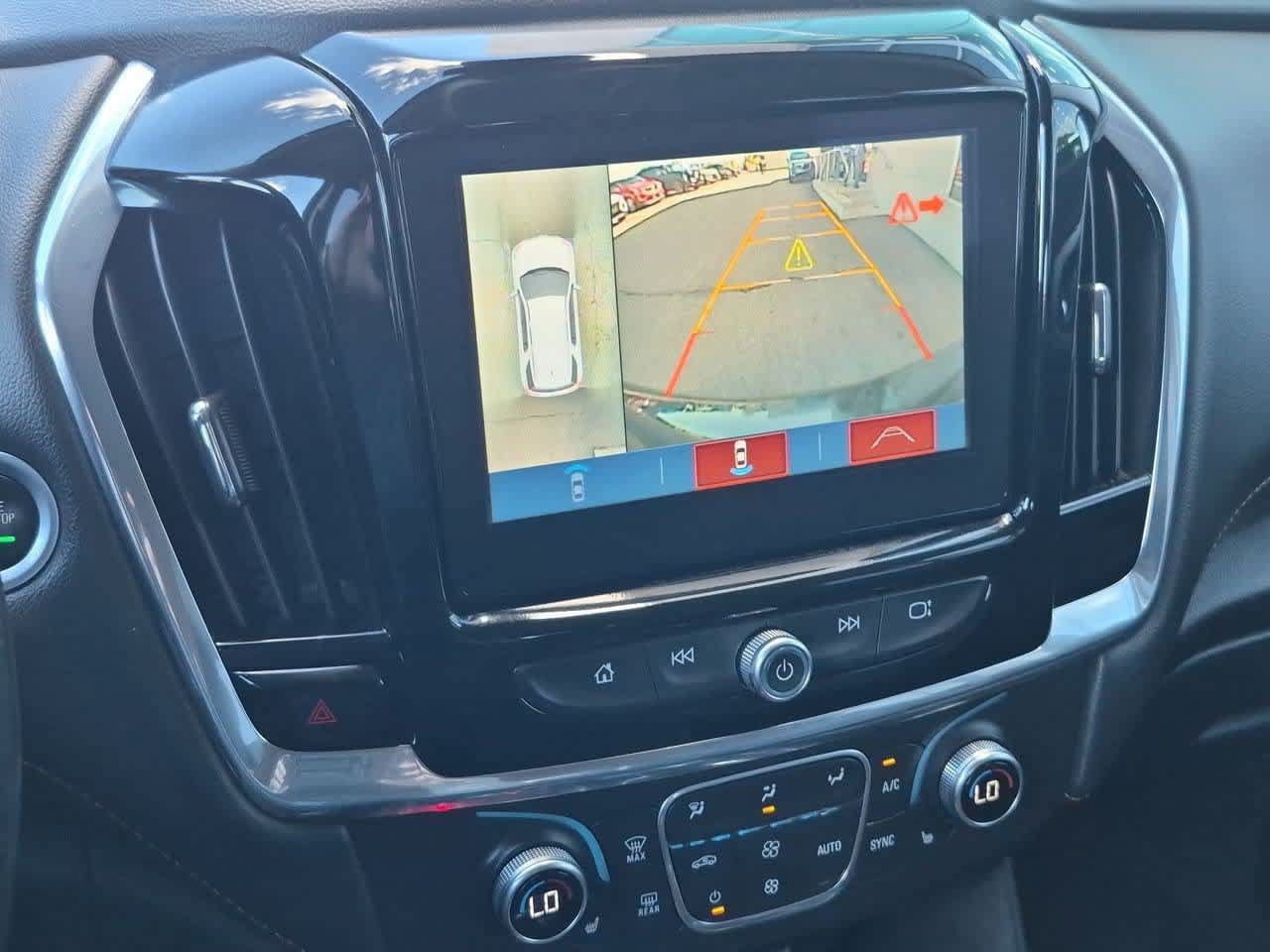 Used 2018 Chevrolet Traverse LT AWD/4WD image 31