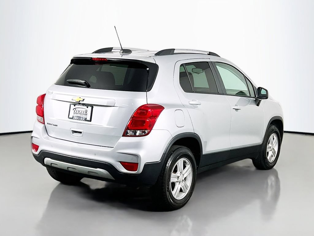 Used 2022 Chevrolet Trax LT w/ Driver Confidence Package AWD/4WD image 5