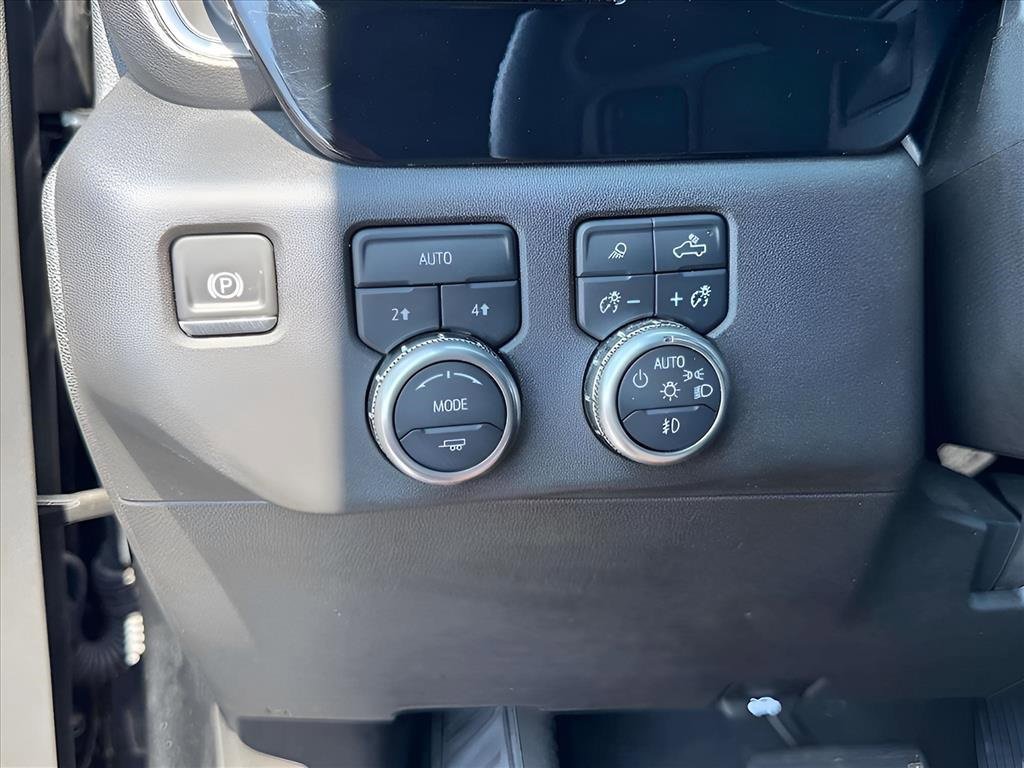 Used 2024 GMC Sierra 1500 SLT image 19