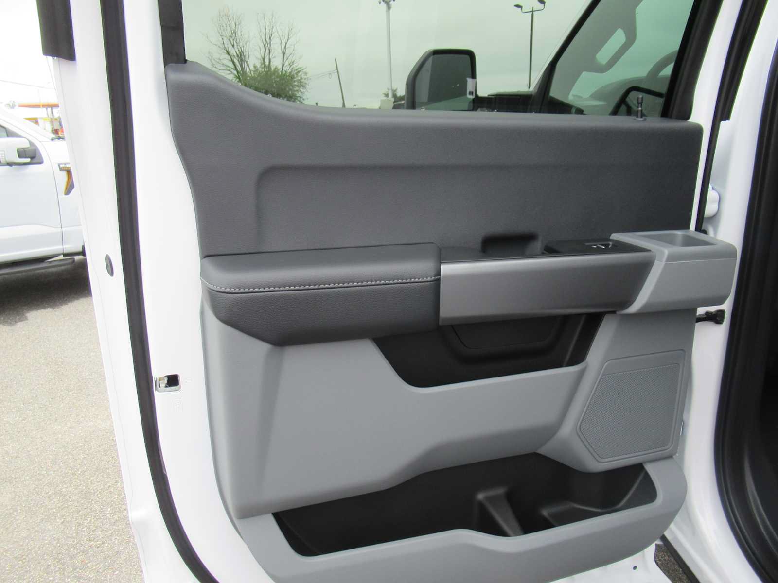 New 2026 Ford F350 XLT AWD/4WD image 19