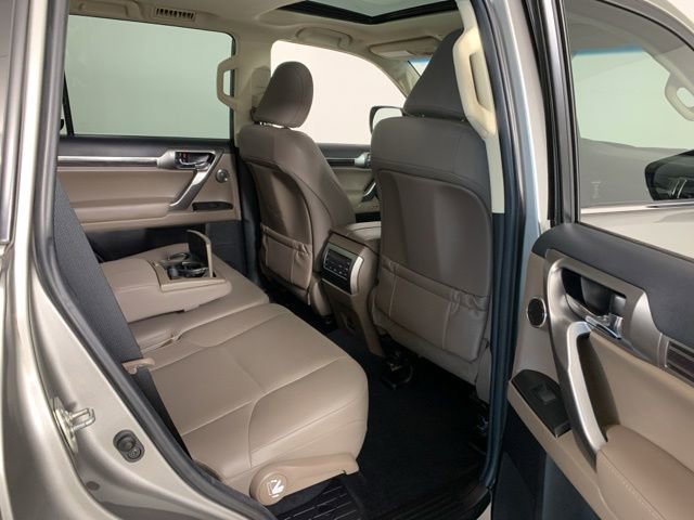 Certified 2023 Lexus GX 460 Premium w/ Premium Plus Package AWD/4WD image 34