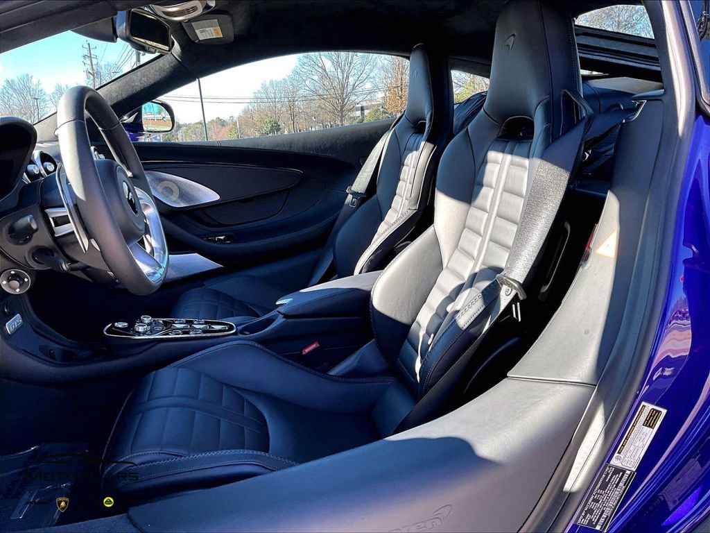 New 2025 McLaren GTS TechLux image 9