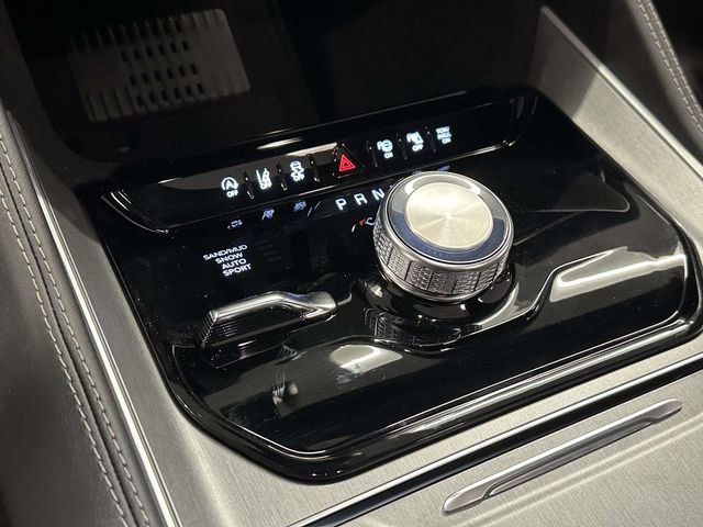 New 2026 Jeep Grand Wagoneer L 4WD w/ Premium Group I image 6