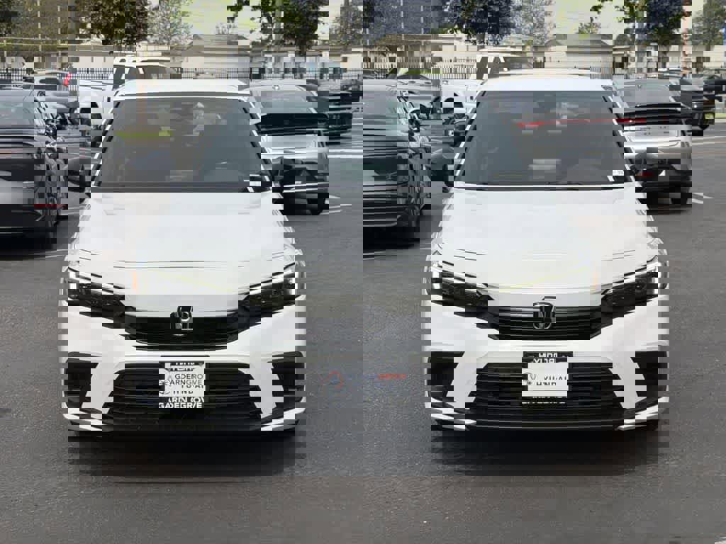 Used 2023 Honda Civic Sport image 2