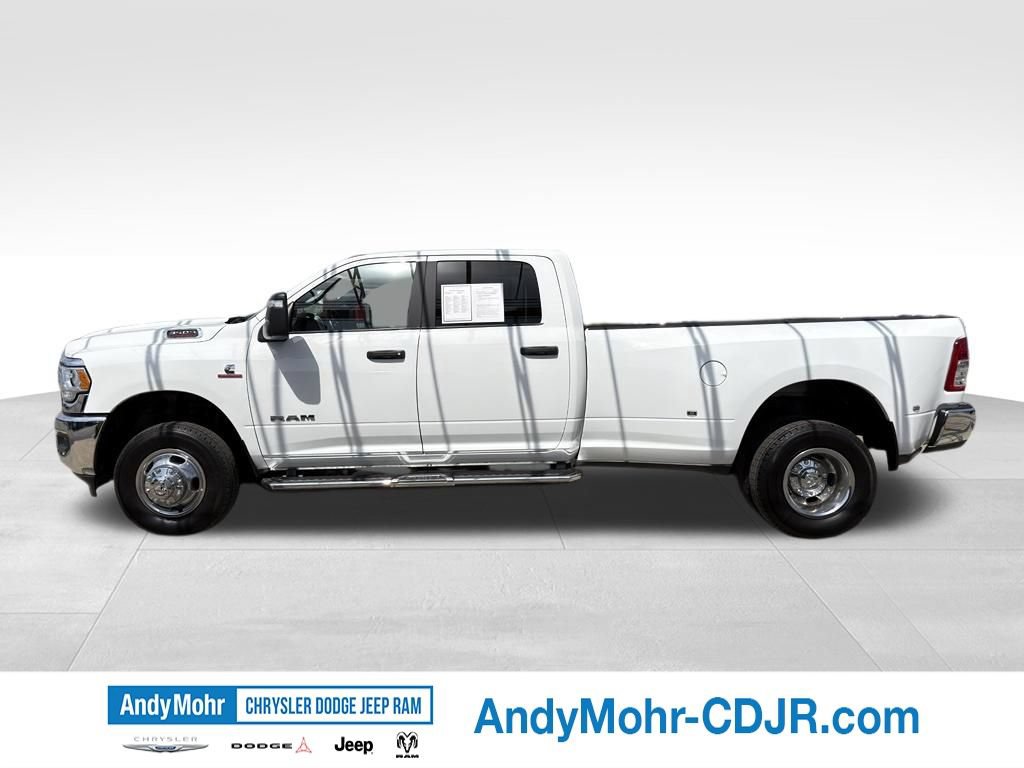 Used 2024 RAM 3500 Big Horn AWD/4WD image 4