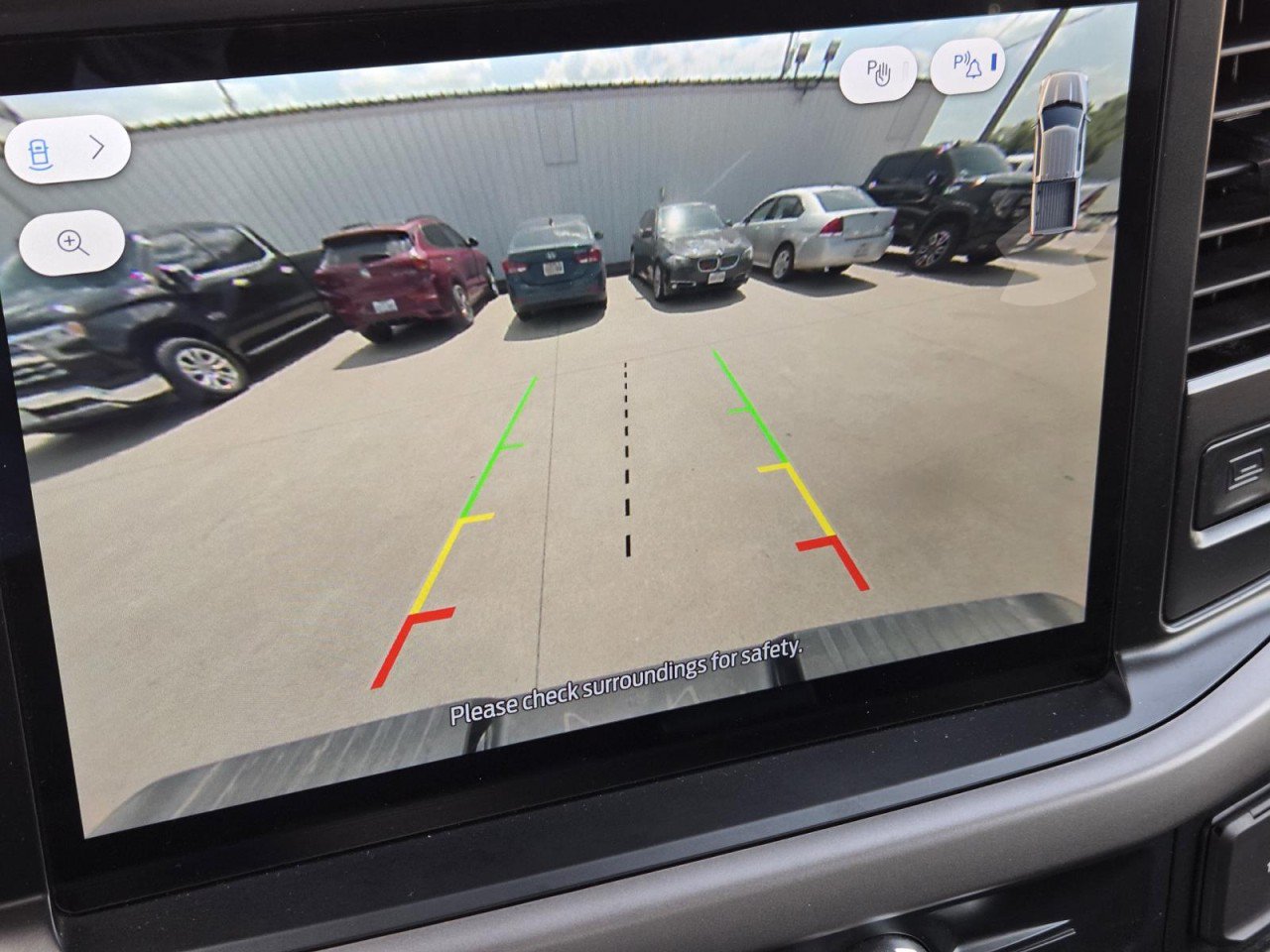 Used 2025 Ford F150 XLT w/ Equipment Group 301A Standard AWD/4WD image 17