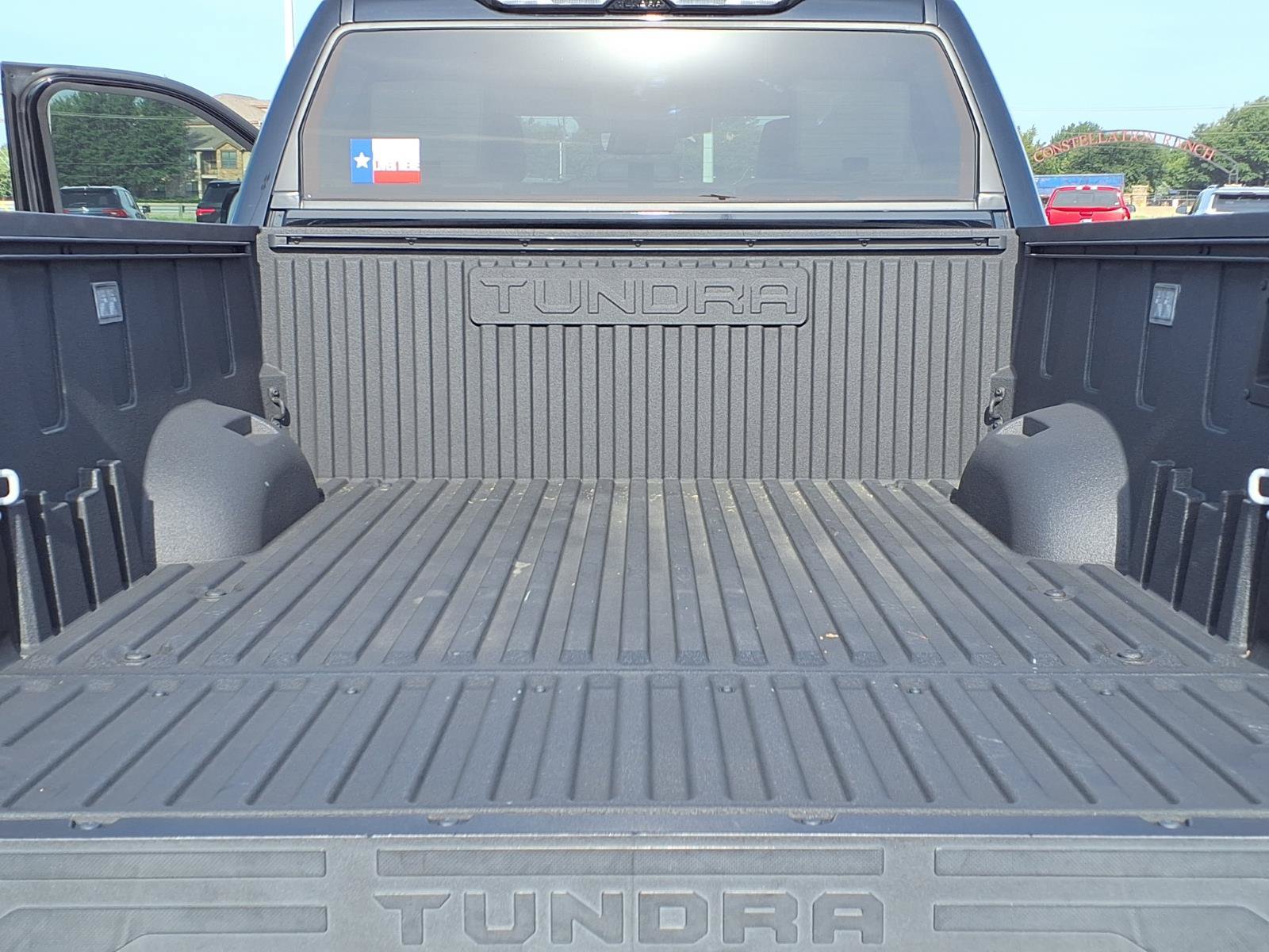 Used 2024 Toyota Tundra Limited w/ Power Package AWD/4WD image 28