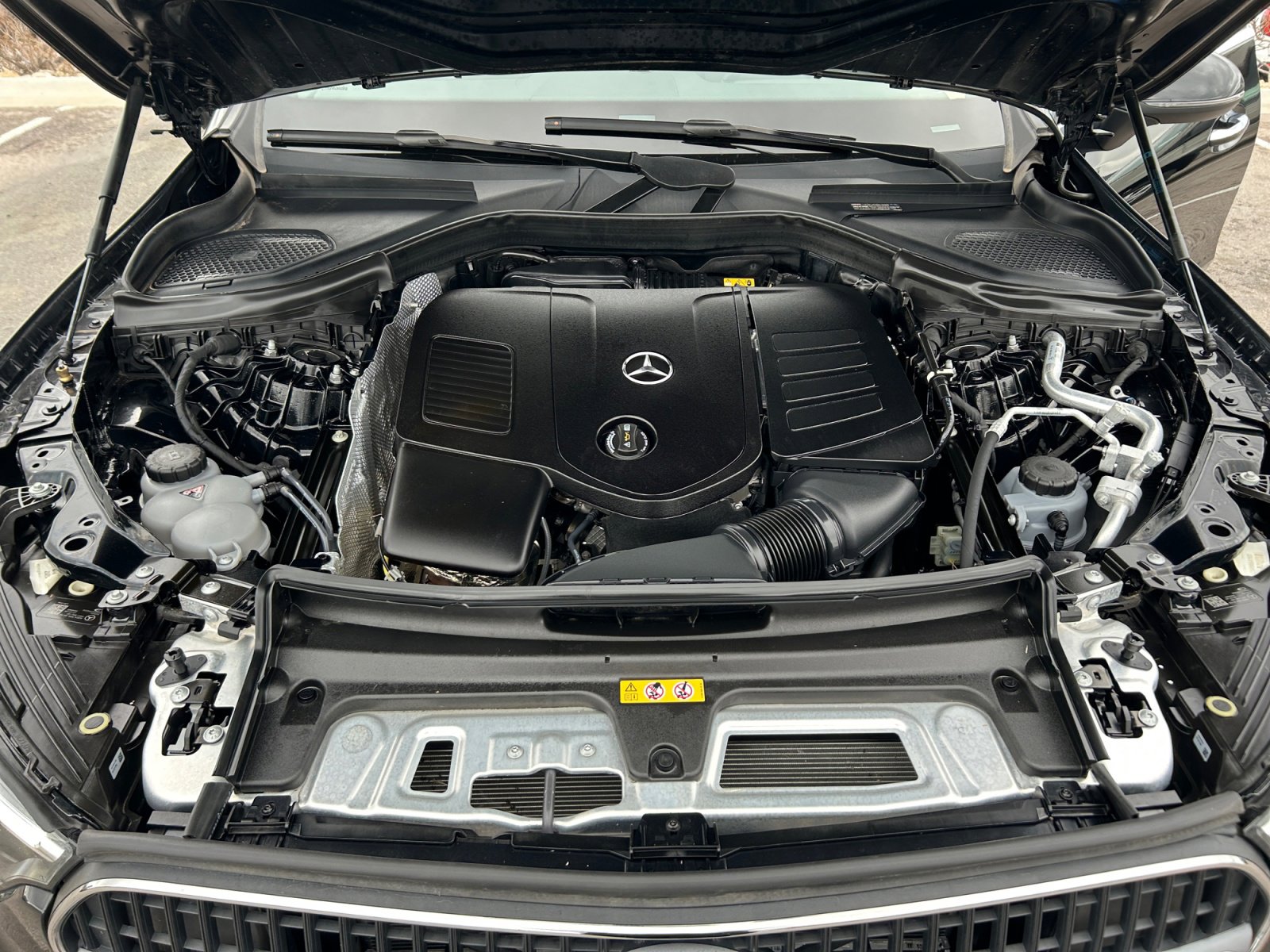 Used 2025 Mercedes-Benz GLC 300 image 22