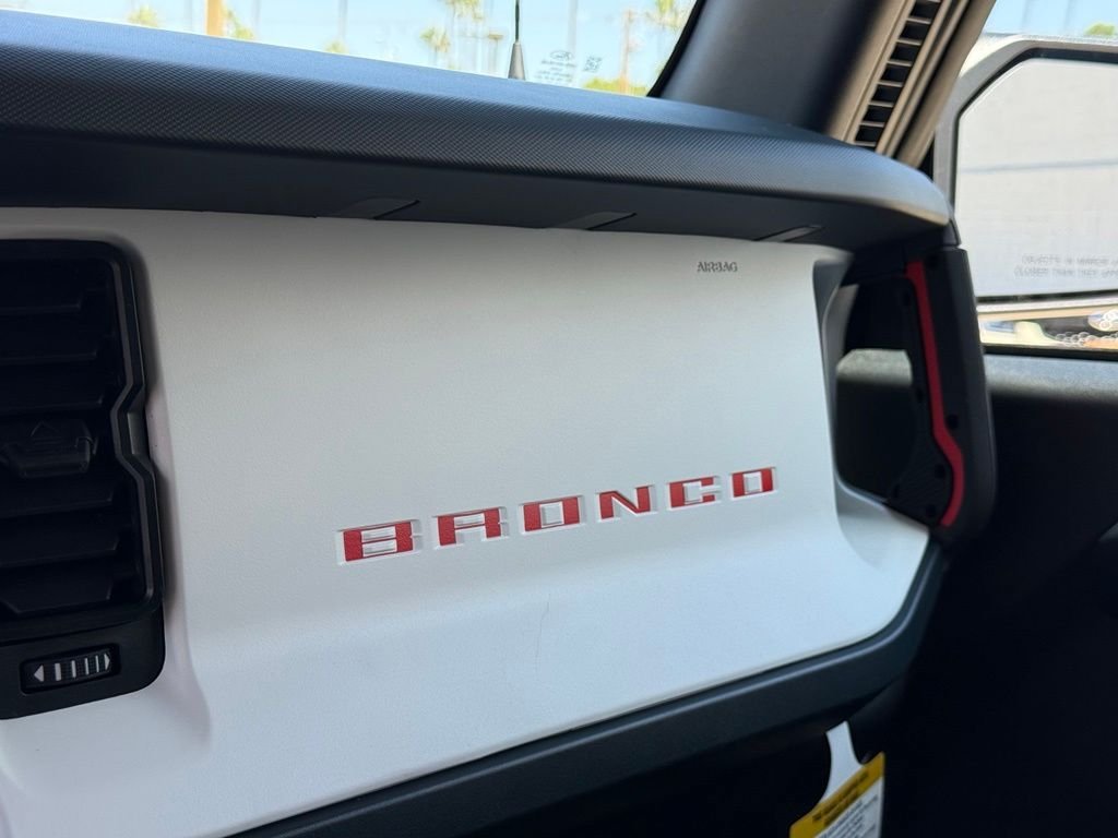 New 2026 Ford Bronco Heritage Edition AWD/4WD image 8