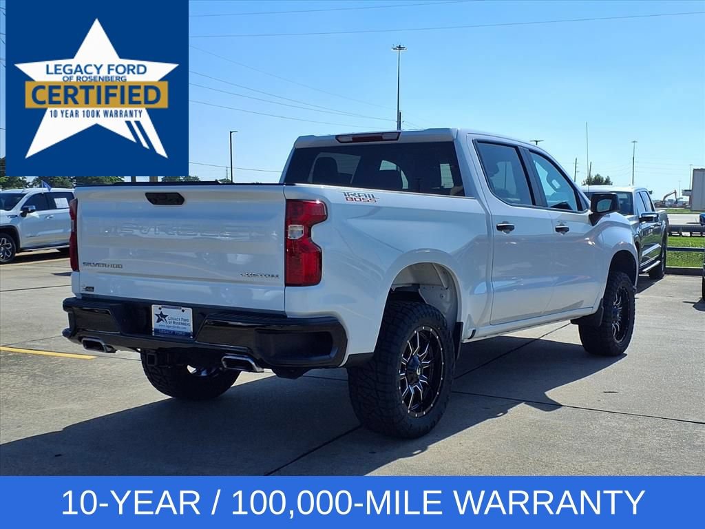 Used 2025 Chevrolet Silverado 1500 Custom Trail Boss AWD/4WD image 2