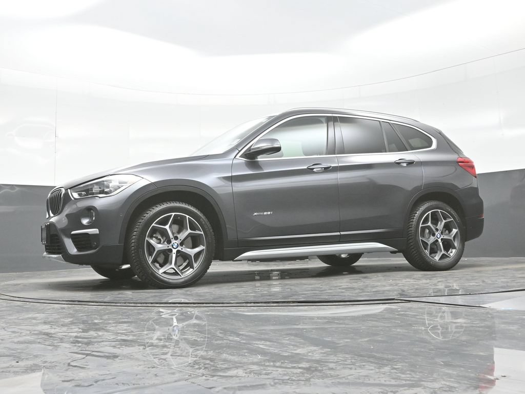 Used 2017 BMW X1 xDrive28i AWD/4WD image 24