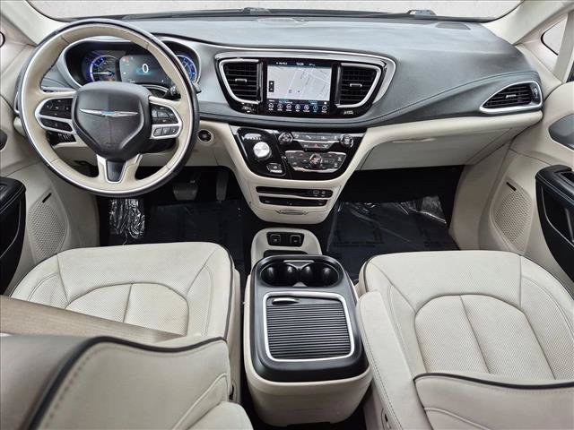 Used 2018 Chrysler Pacifica Limited w/ Advanced Safetytec Group FWD image 25