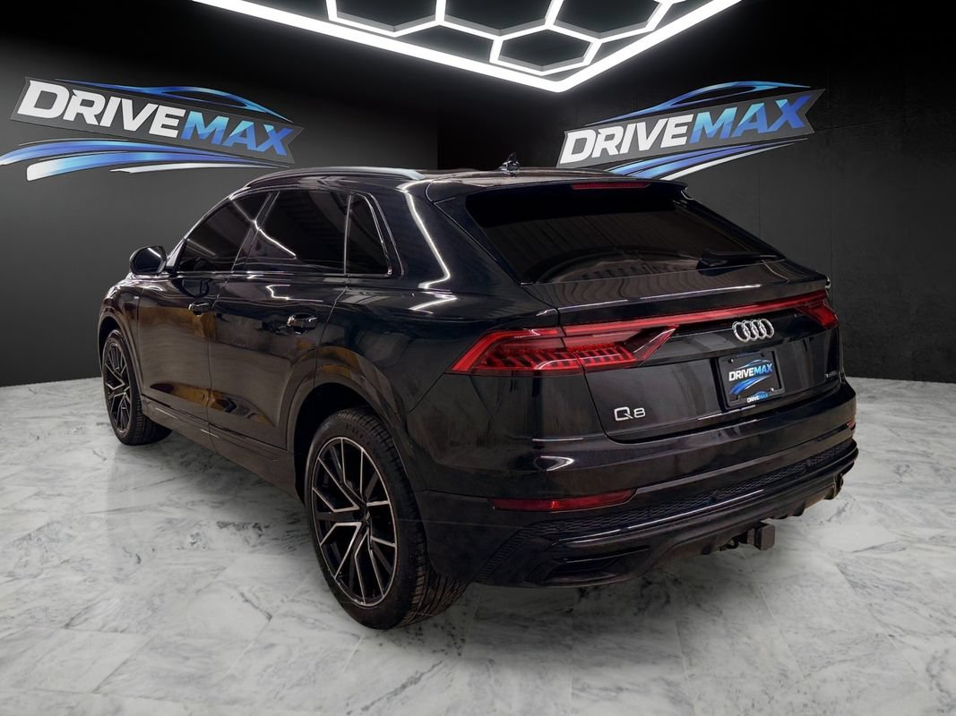 Used 2019 Audi Q8 Prestige w/ Luxury Package AWD/4WD image 7