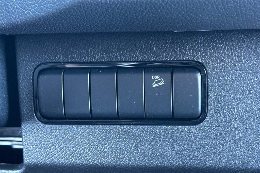 Used 2026 Mercedes-Benz Sprinter 2500 image 33