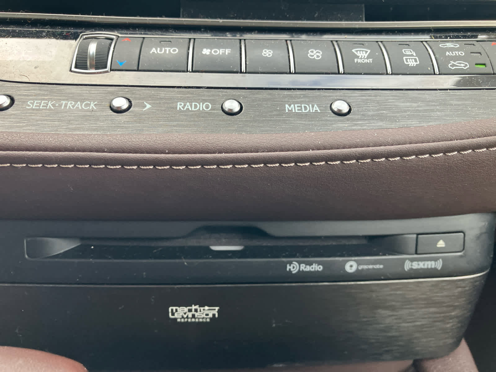 Used 2020 Lexus LS 500 image 32