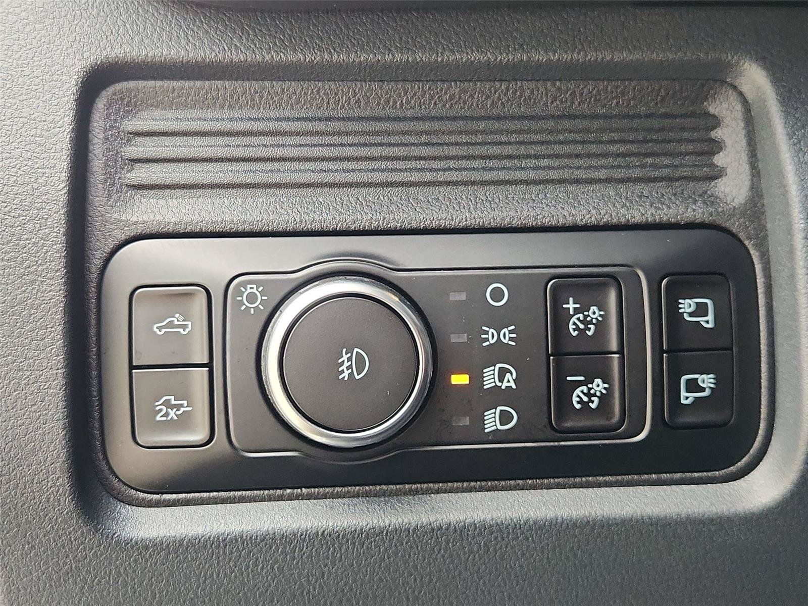 Used 2026 Ford F450 Lariat AWD/4WD image 18