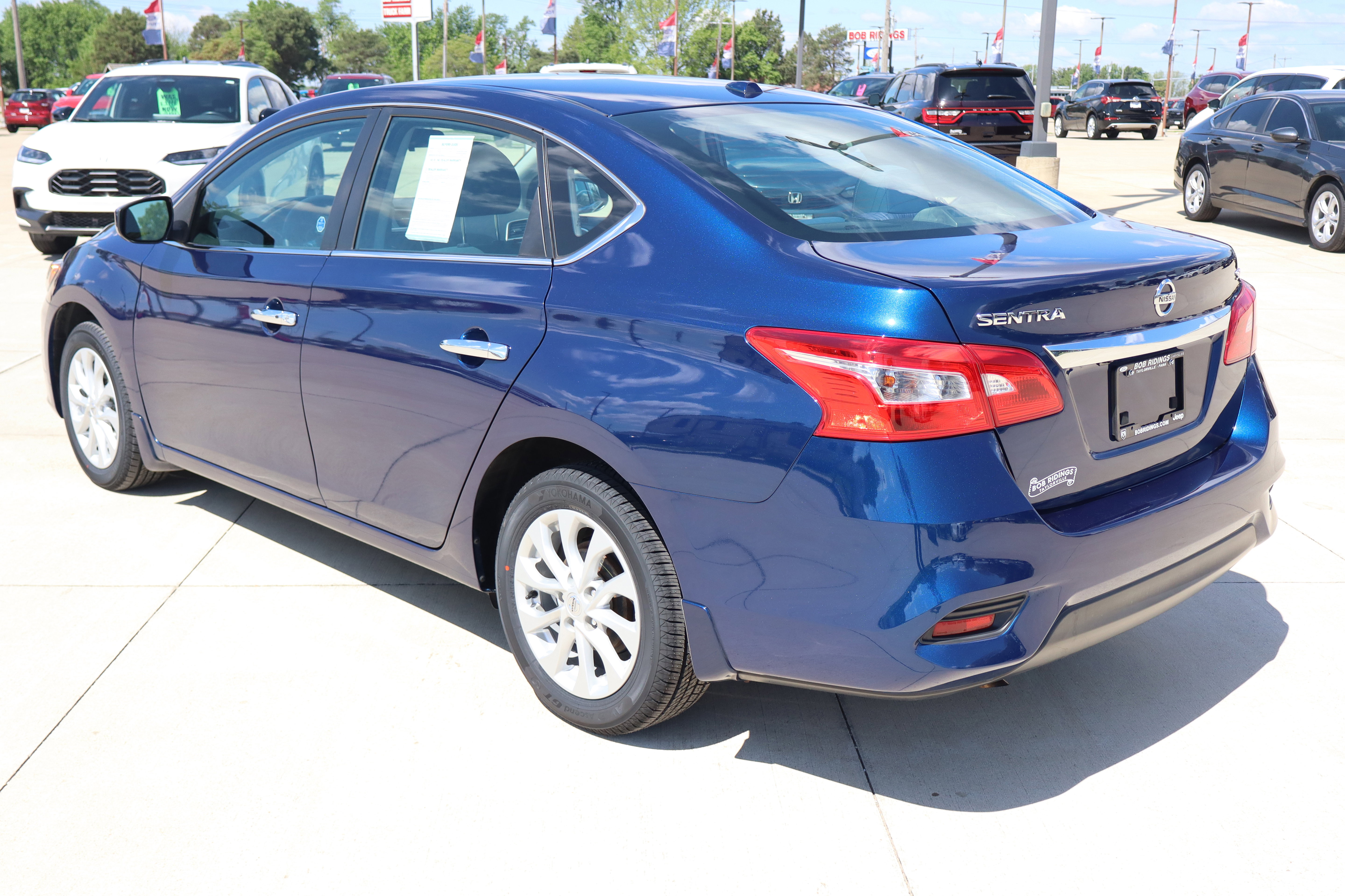 Used 2019 Nissan Sentra SV FWD image 7