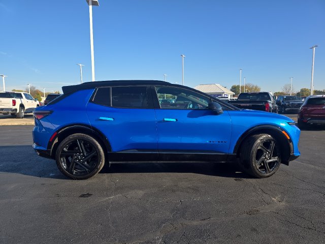 Certified 2026 Chevrolet Equinox EV RS AWD/4WD image 16