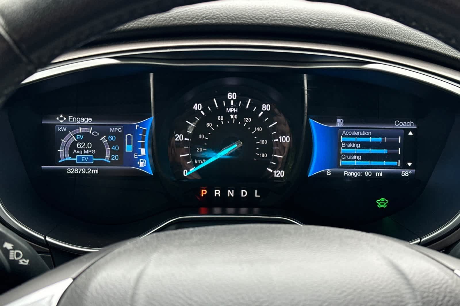 Used 2017 Ford Fusion Energi SE FWD image 23