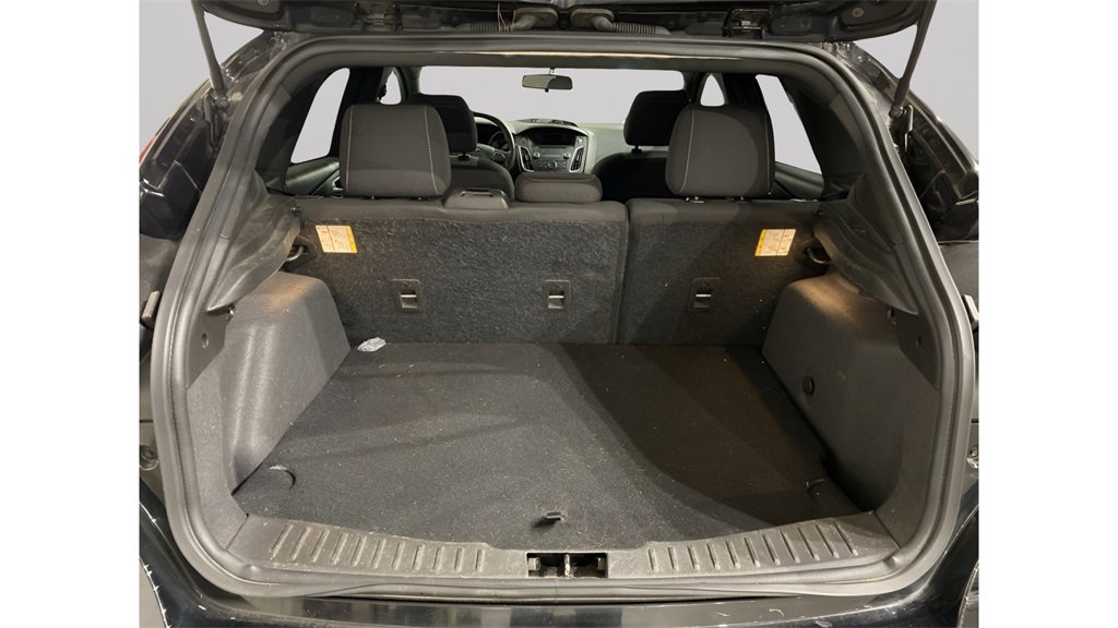 Used 2016 Ford Focus ST image 5