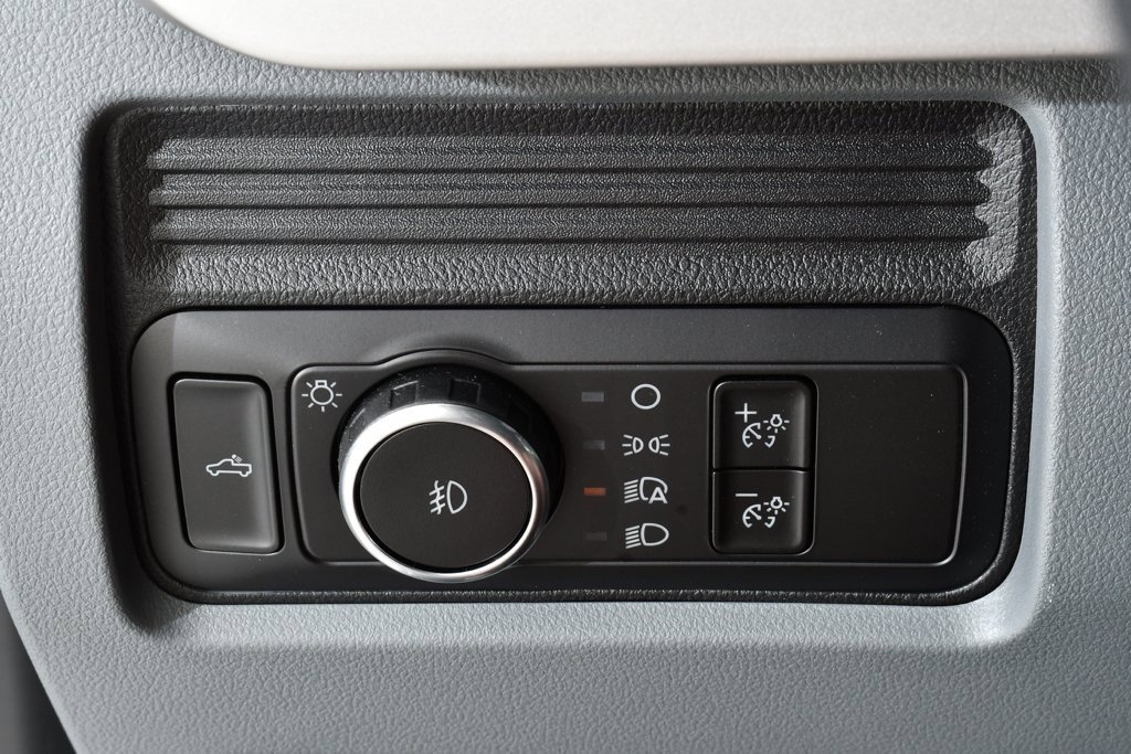 New 2025 Ford F350 XL w/ XL Chrome Package image 32