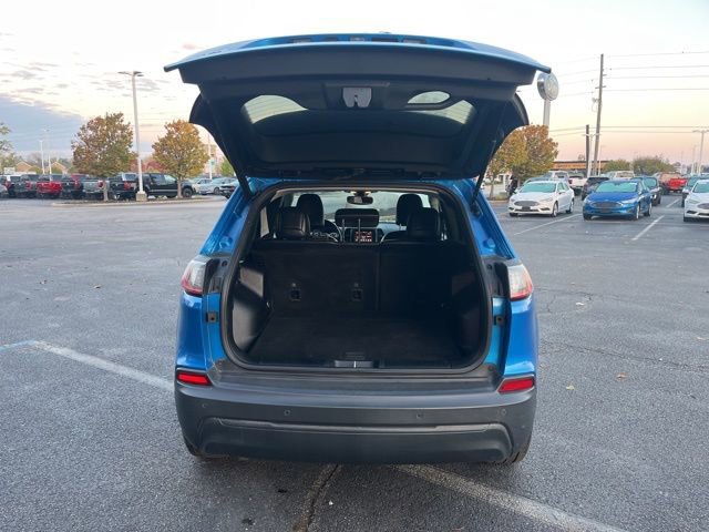 Used 2020 Jeep Cherokee Latitude Plus image 9