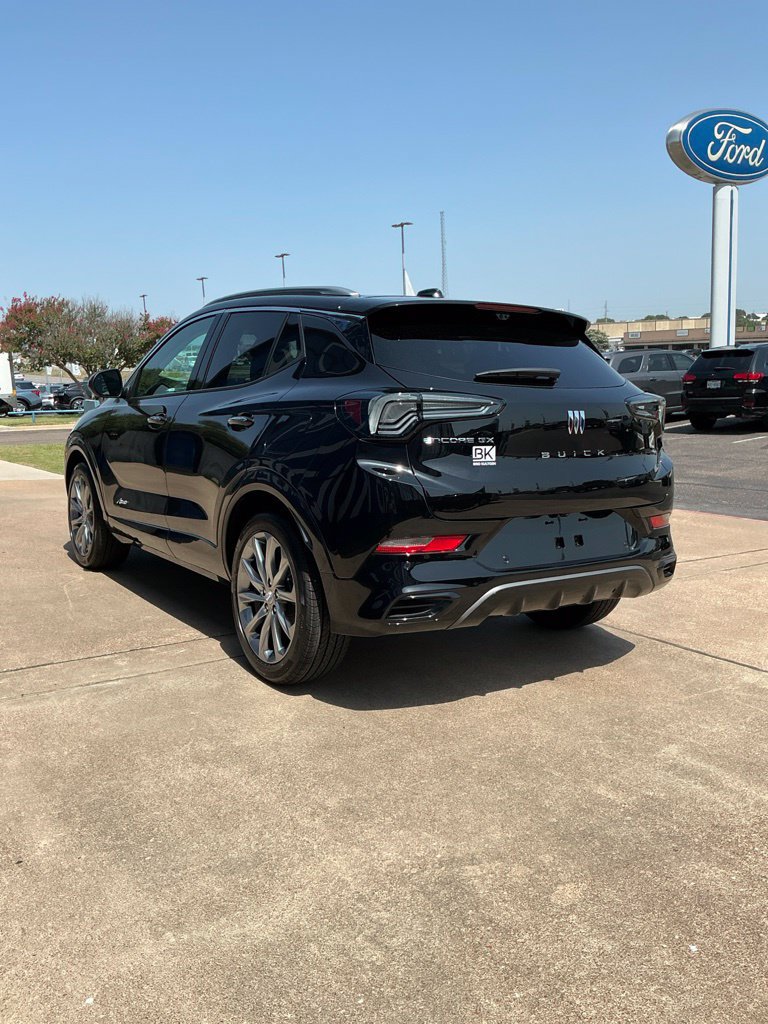 Used 2026 Buick Encore GX Avenir w/ Avenir Technology Package FWD image 6