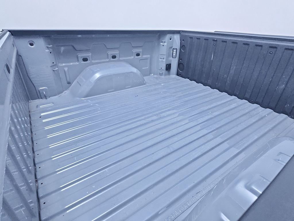 Used 2024 Chevrolet Silverado 1500 LT image 19