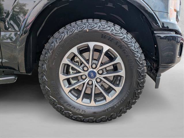 Used 2020 Ford F150 XLT w/ Equipment Group 302A Luxury AWD/4WD image 21