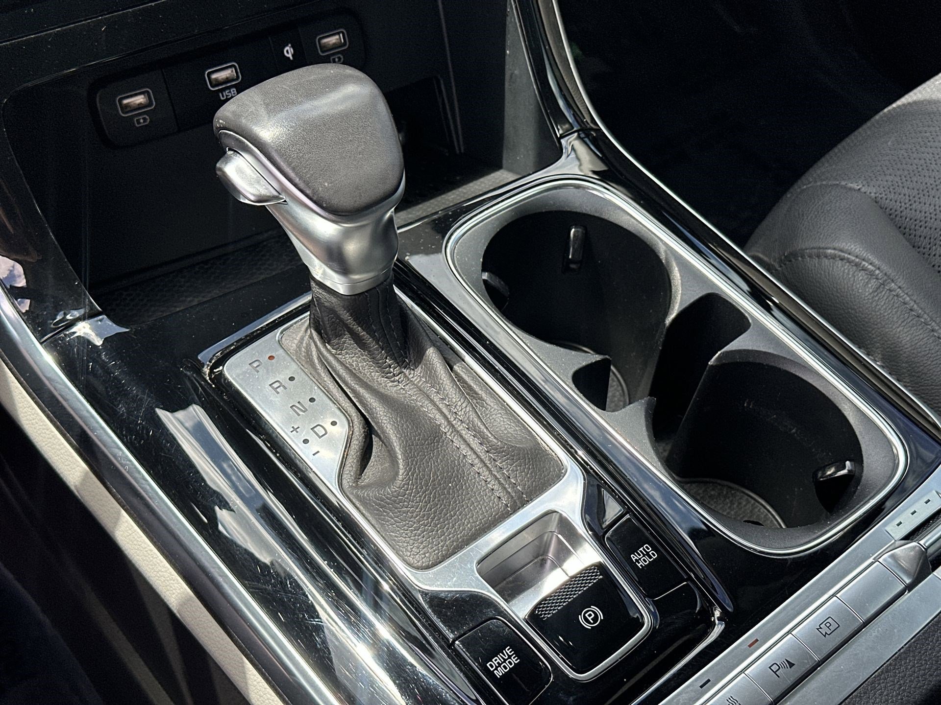 Certified 2024 Kia Carnival SX Prestige image 22