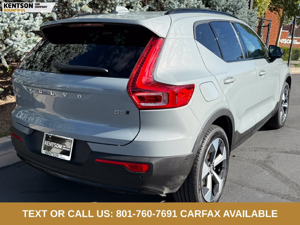 Used 2026 Volvo XC40 B5 Plus AWD/4WD image 8