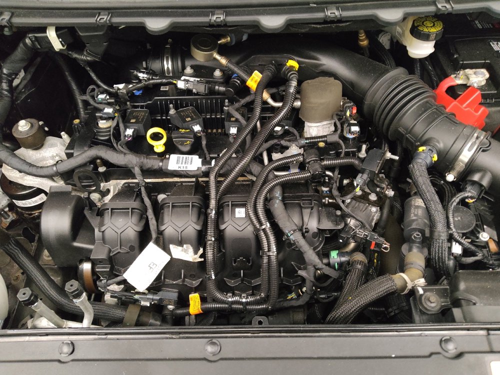 Used 2019 Ford Edge SEL w/ Equipment Group 201A FWD image 30