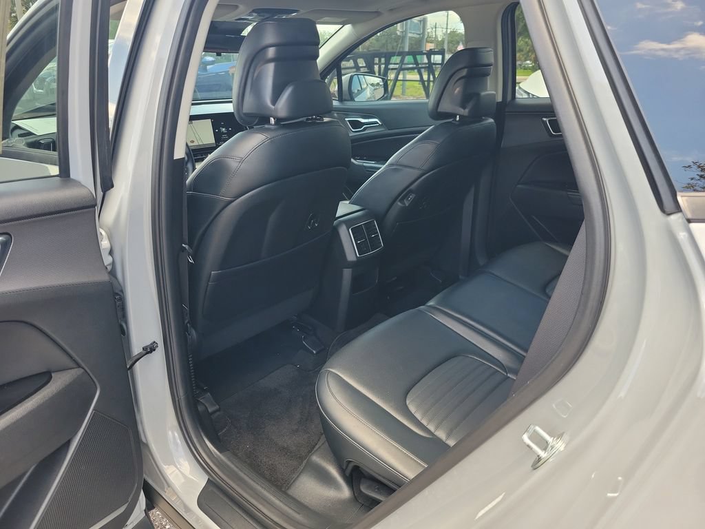 Used 2024 Kia Sportage SX FWD image 9