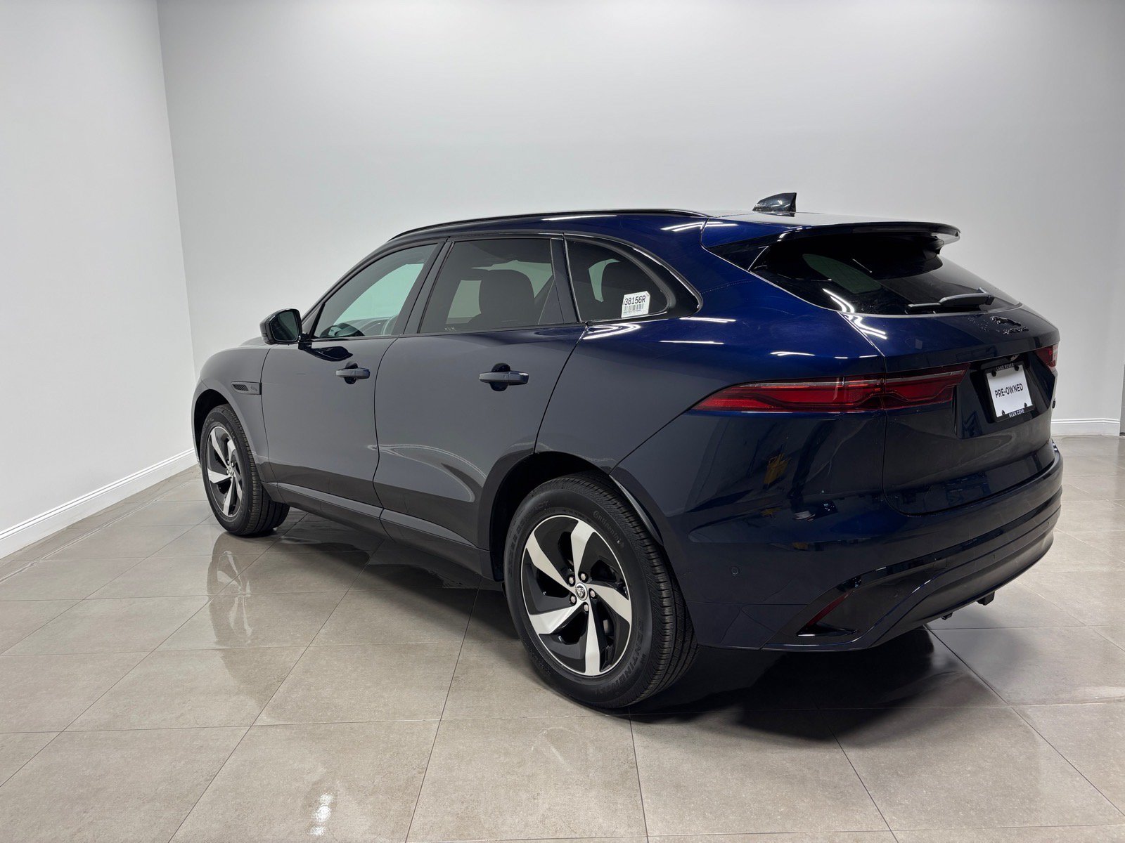 New 2026 Jaguar F-PACE R-Dynamic S AWD/4WD image 10