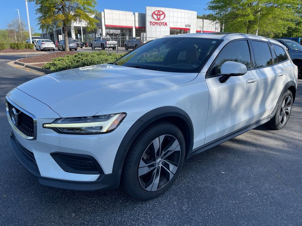 Used 2020 Volvo V60 T5 Cross Country w/ Protection Package Premier